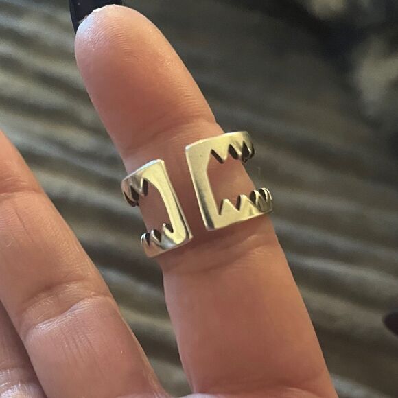 The Love is a Double Edged Sword ring in 925 silver - Picture 9 of 11